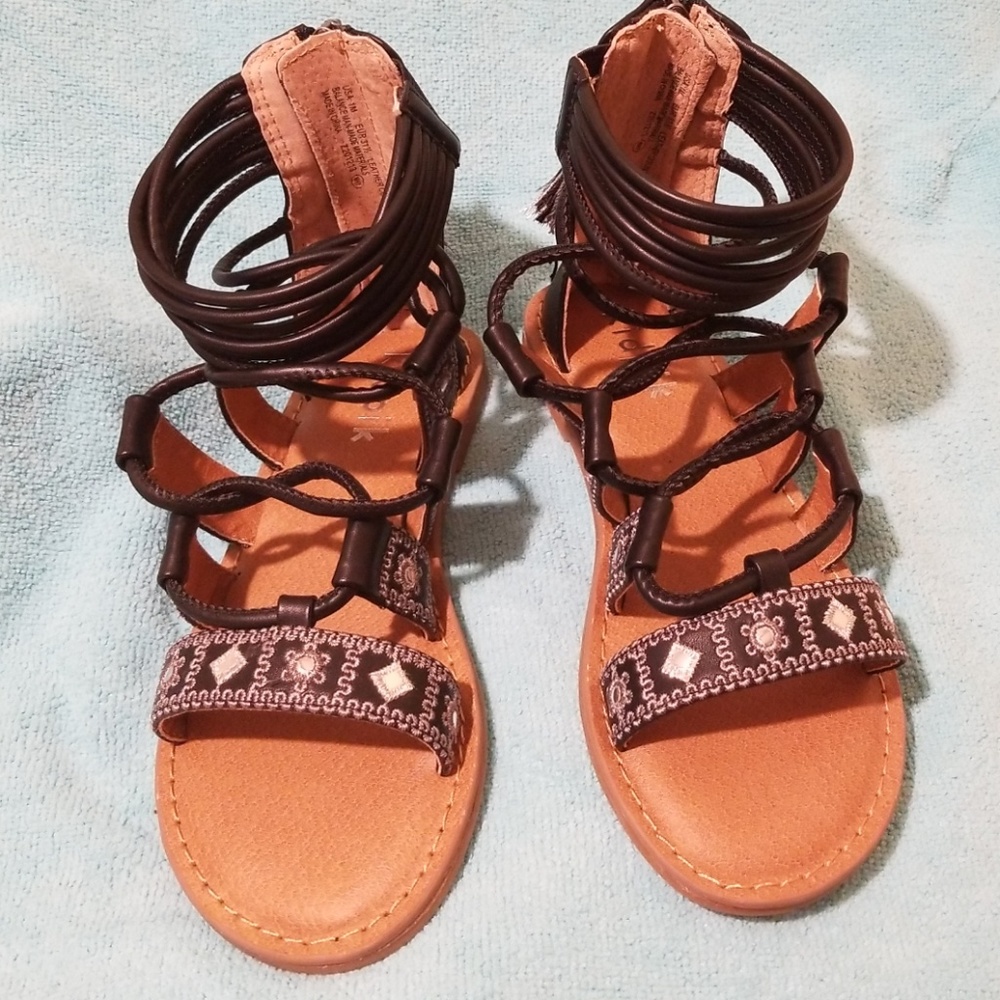 💲SOLD💲🧚‍♀️ NWOT Girls leather sandals size 1